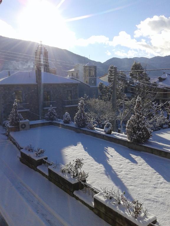Zephyros Hotel Vytina Exterior photo