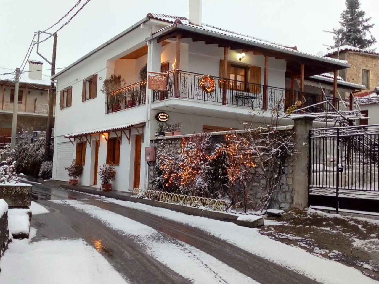 Zephyros Hotel Vytina Exterior photo